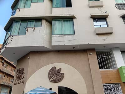 Three bed d/d apartment