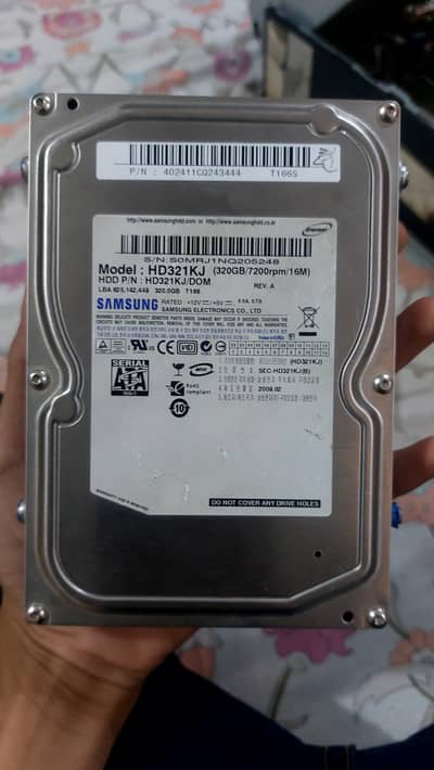 Samsung HD321KJ 320GB 7200RPM 16MB SATA 3.5" Internal Hard Drive