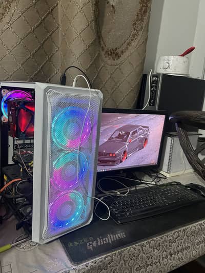 Computer For sale Gaming aur heavy Work kai liye perfect hy