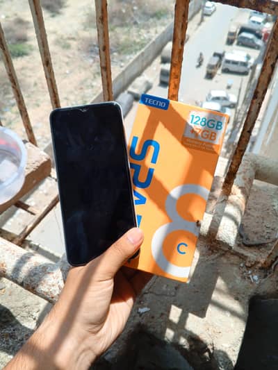 Tecno spark 8c 7 128gb