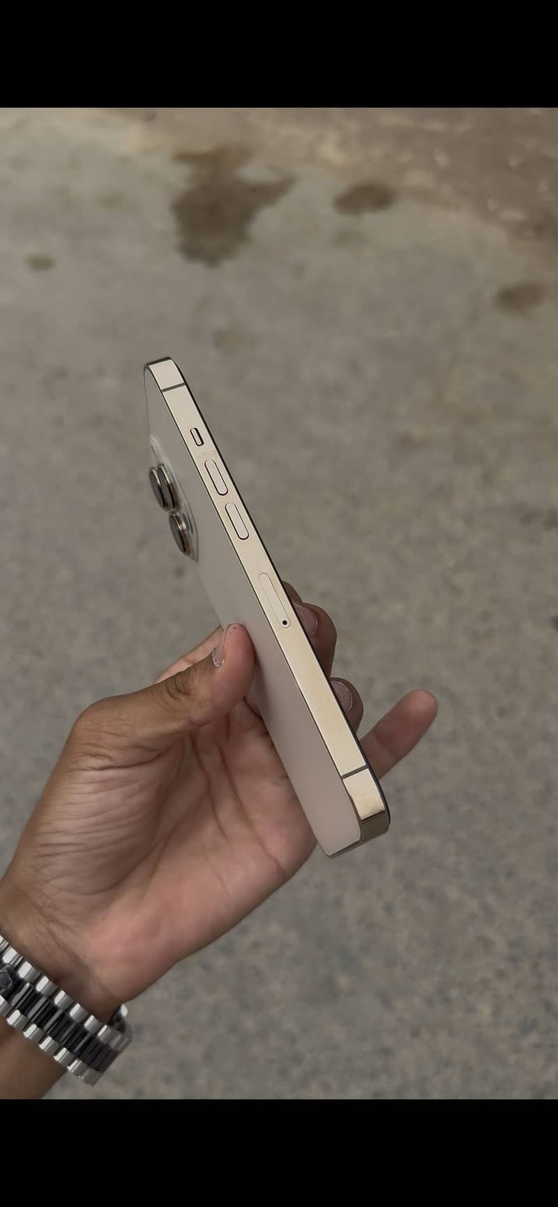 iPhone 13 Pro 1