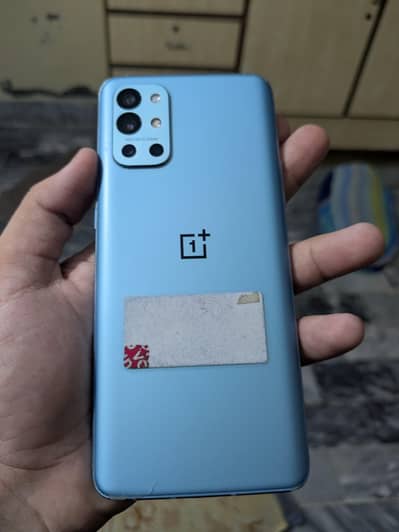 One Plus 9R
