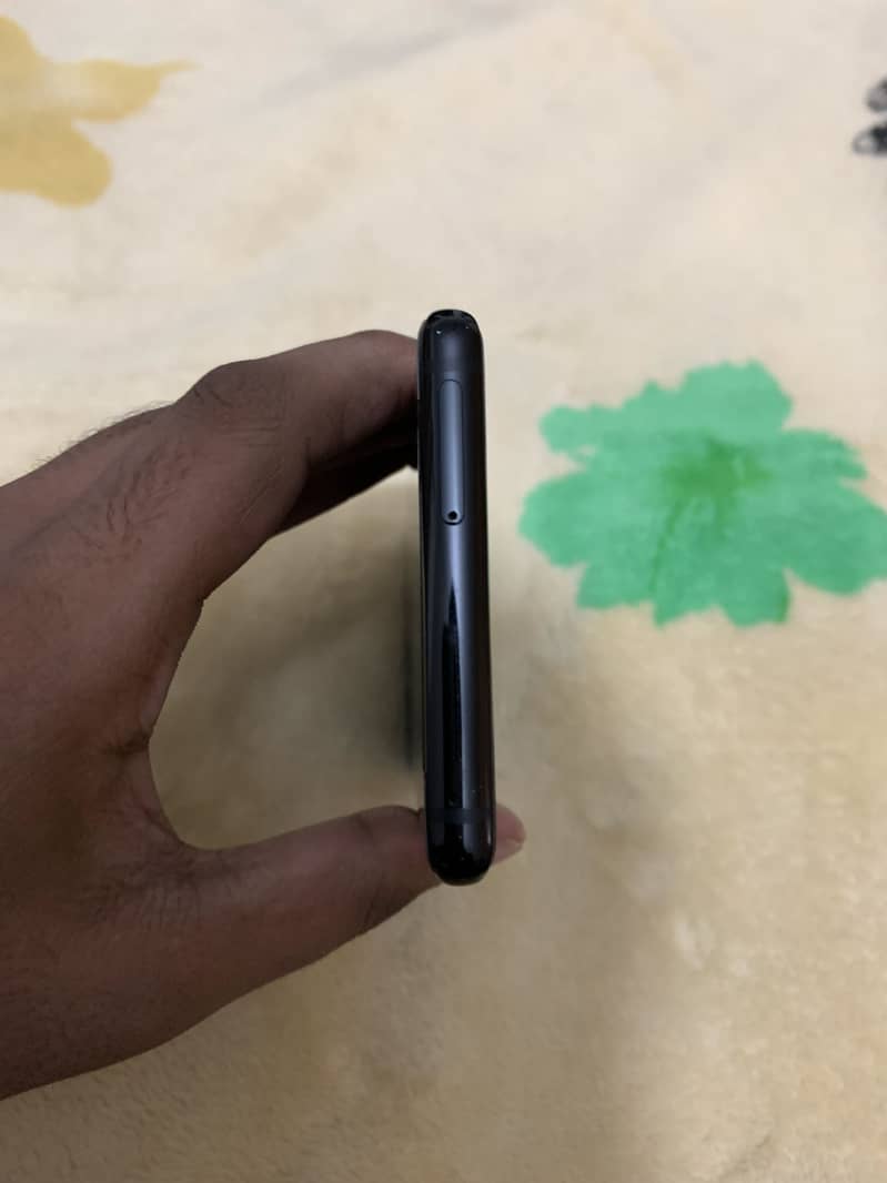 Samsung Mobile Note 8 2