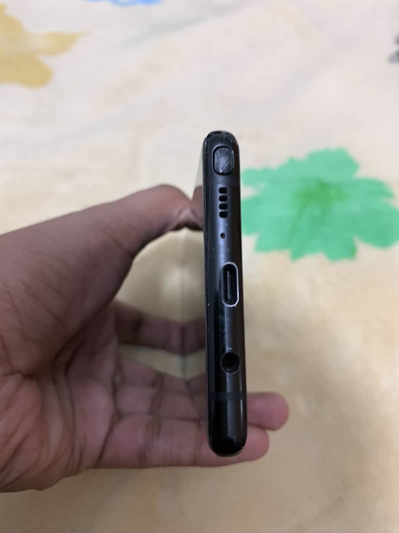 Samsung Mobile Note 8 3