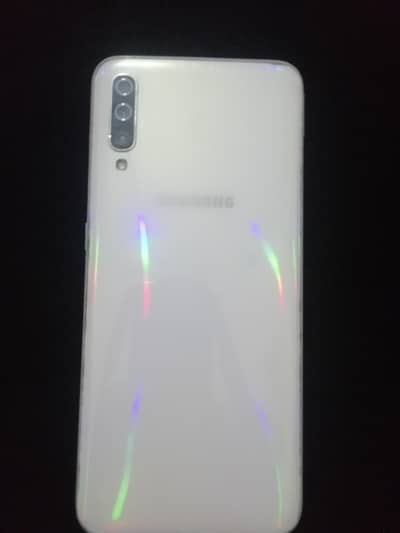 Samsung Mobile A70