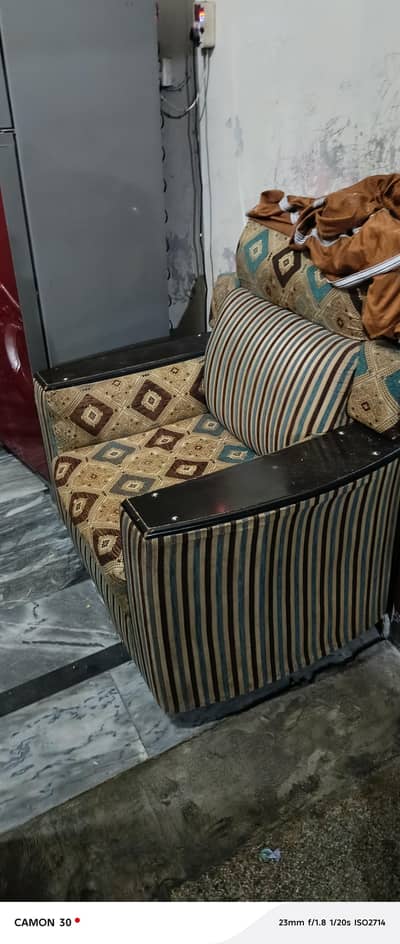 1 sofa
