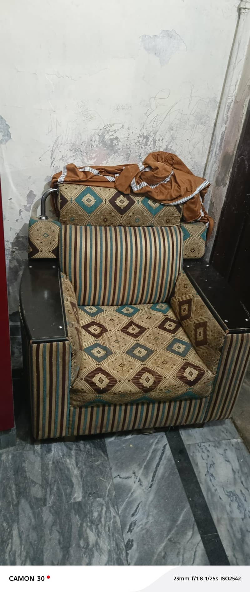 1 sofa 2