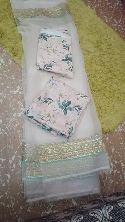 3 piece lawn unstitched sokamal brand with organza siquense work dupat