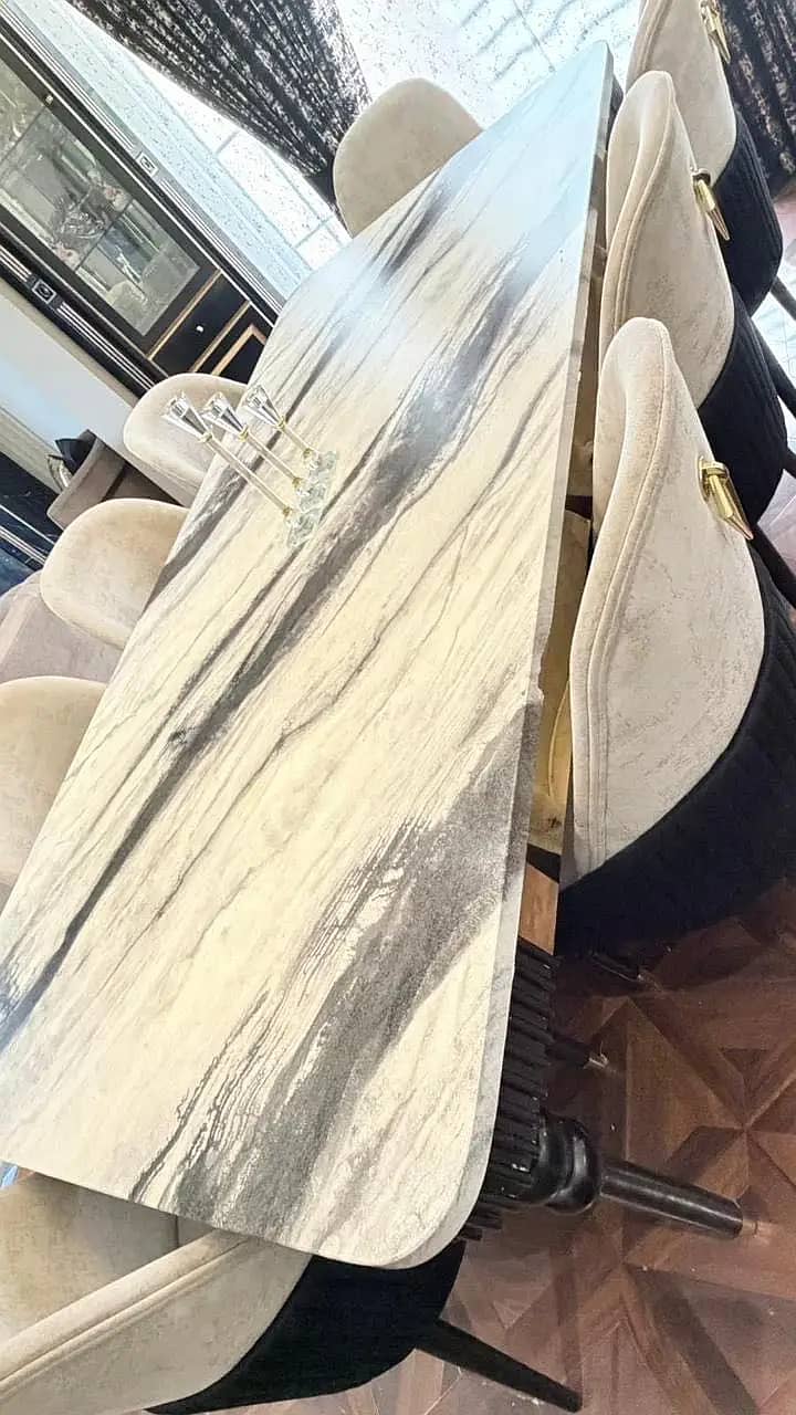8 seater Dining table 2