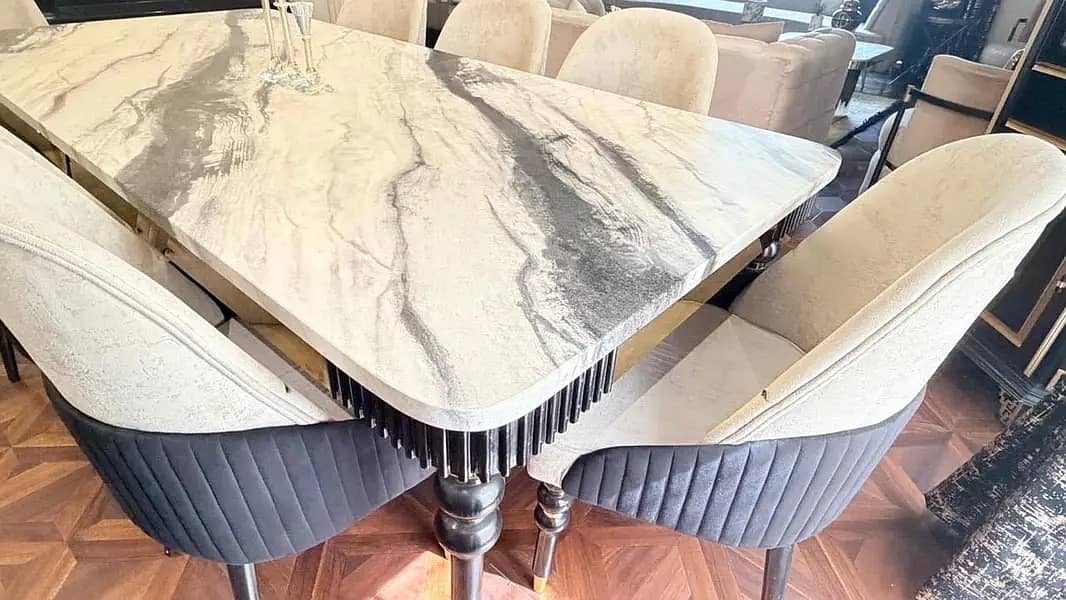 8 seater Dining table 3