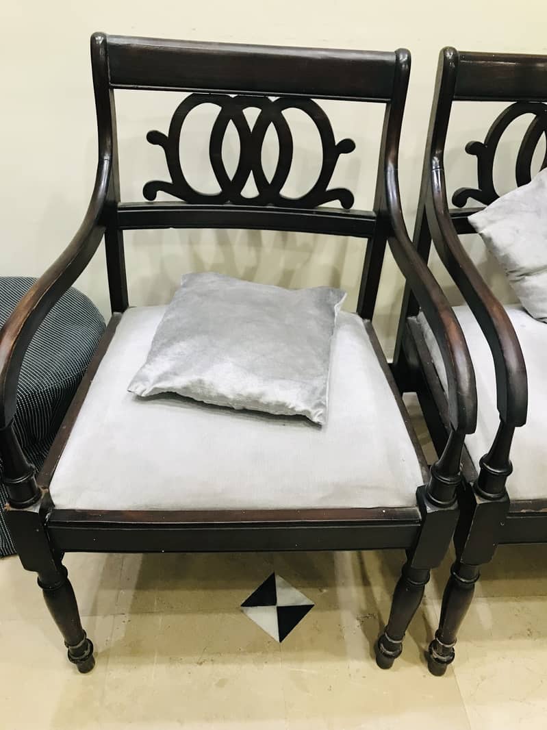 Sofa set 4