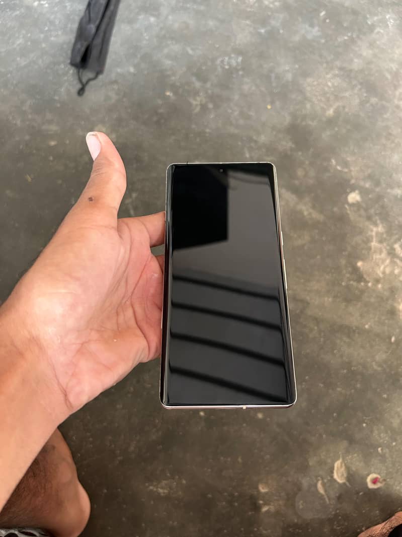 Google Pixel 7 Pro 6