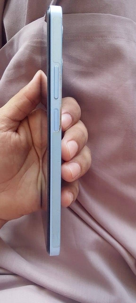 Realme Note 50 4