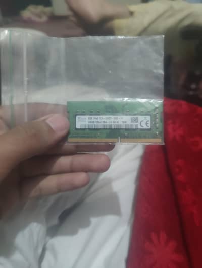 DDr 4 8GB single stick ram 2400T