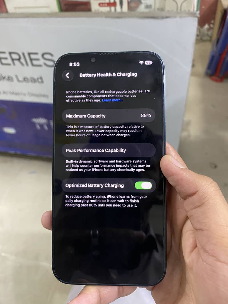 Apple iPhone 14 3