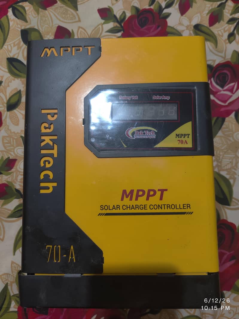 paktech solar charger controller 70A 0