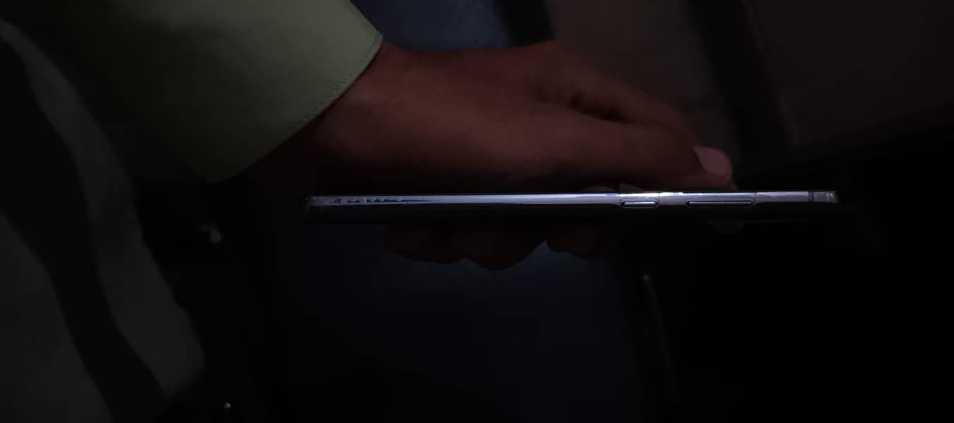 Samsung  Note 20 3