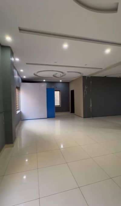 6 MARLA HALL AVAILABLE ON RENT FOR COMMERCIAL USE