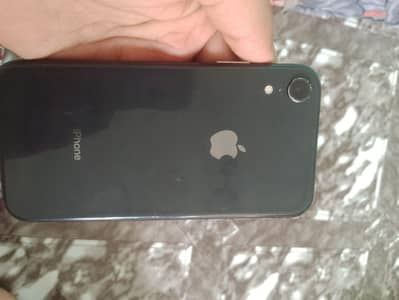 Apple iPhone XR