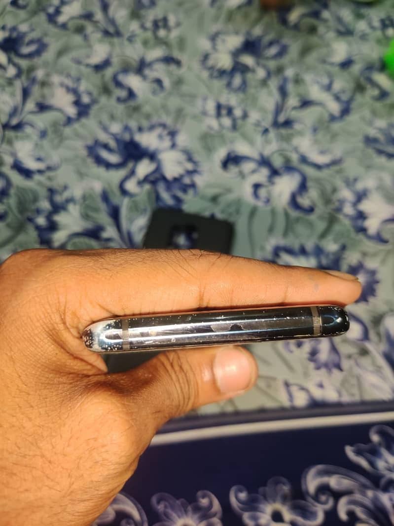 One Plus 8 Pro 5