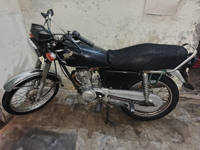 Honda 125 2005 model for sale 03198759703 WhatsApp