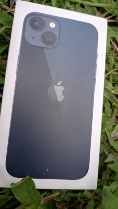 Apple iPhone 13 with box