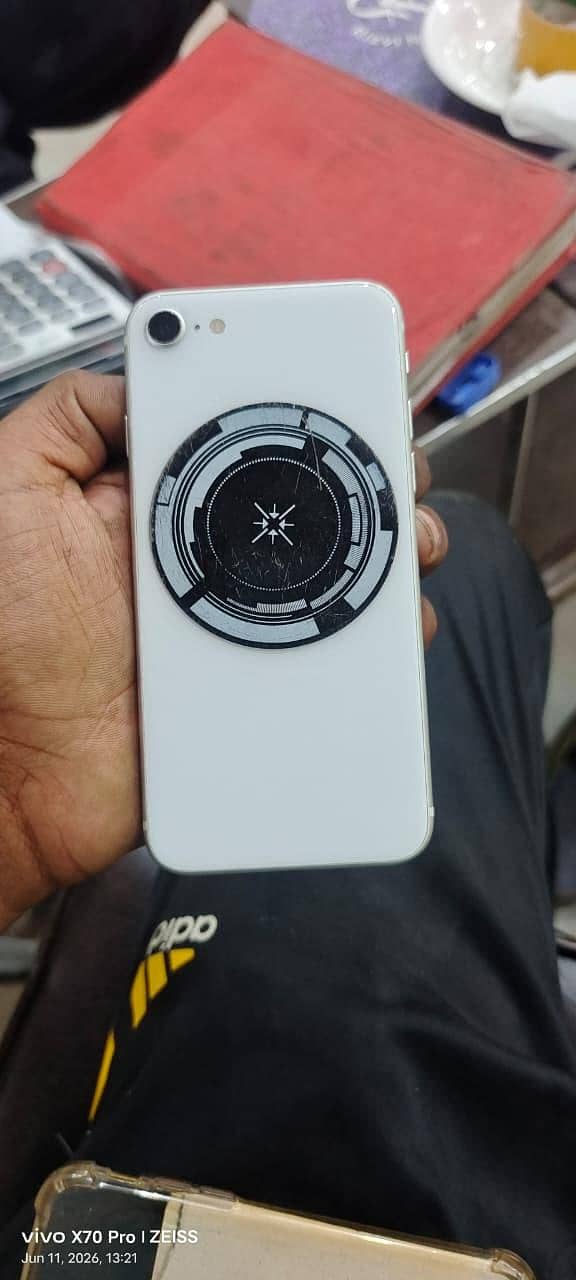 Apple iPhone SE 4