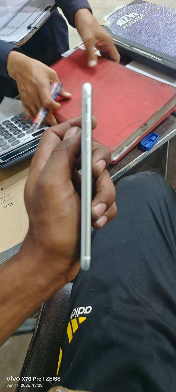 Apple iPhone SE 5