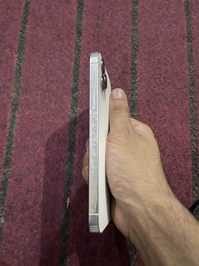 Iphone 12 pro 3