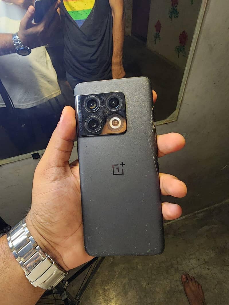 One Plus 10 Pro 7
