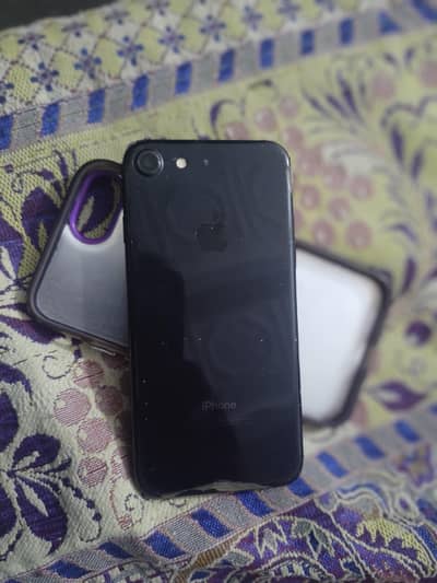 Apple iPhone 7