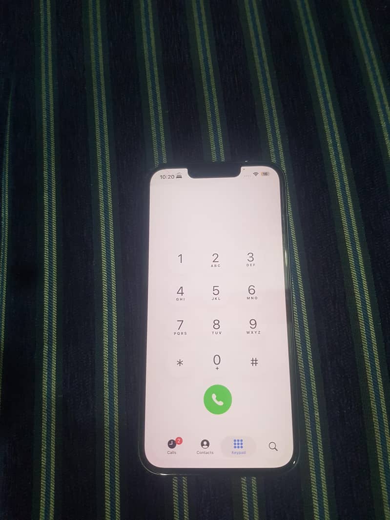Apple iPhone 13 9