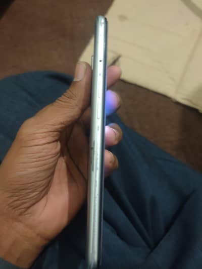 OPPO A16