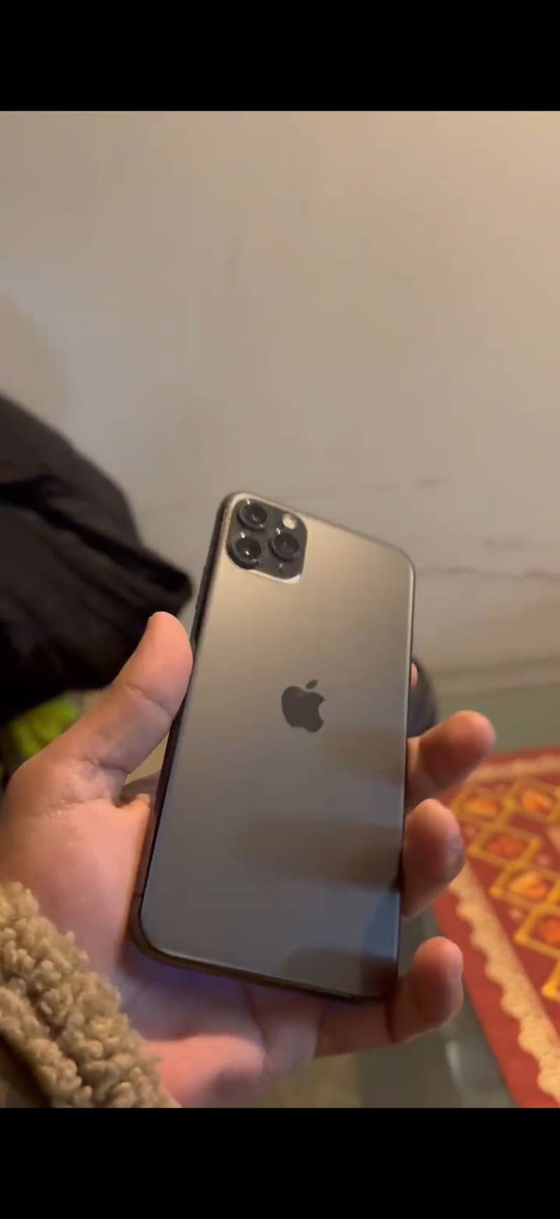 Apple iPhone 11 Pro Max 0