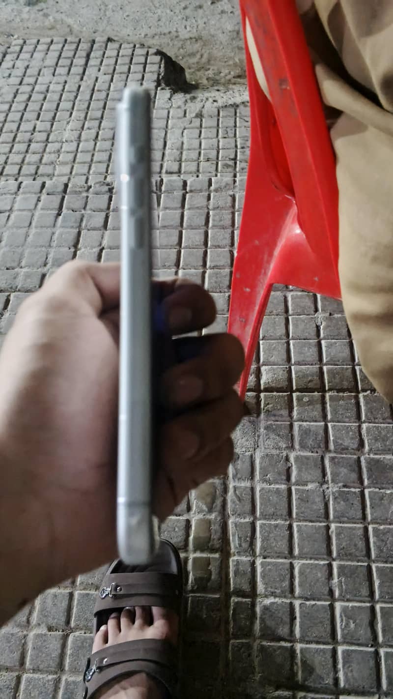 Apple iPhone 17 Pro Max 1