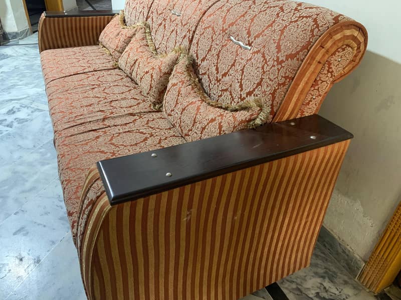 5 seater sofa 3