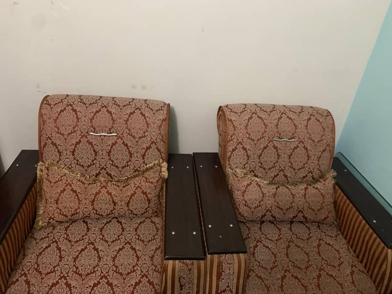 5 seater sofa 4