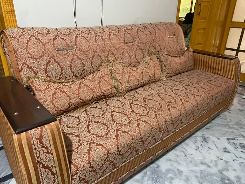 5 seater sofa 6