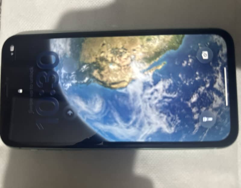 Apple iPhone 11 0
