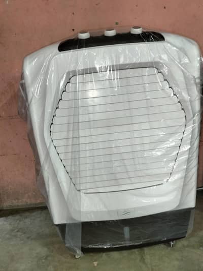 Royal 5700 Brand new only 2day use