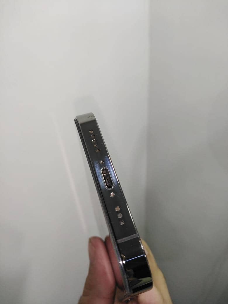 Apple iPhone 12 Pro 5
