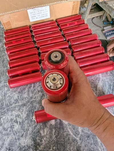 3.2 volt 8000 mAh lithium iron Phosphate high discharge lifepo4 cells