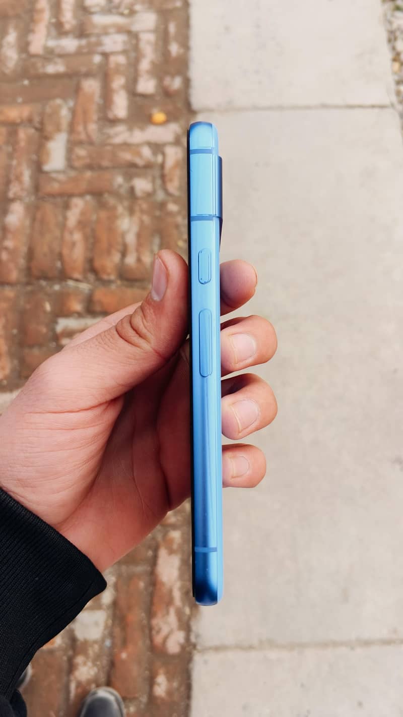 Google Pixel 8a 3