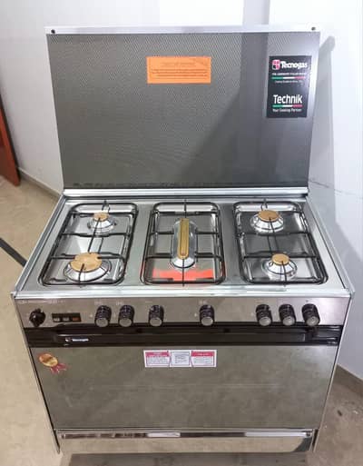 Italian Oven Tecnogas Cooking Range 5 Burners 6 Months Warranty