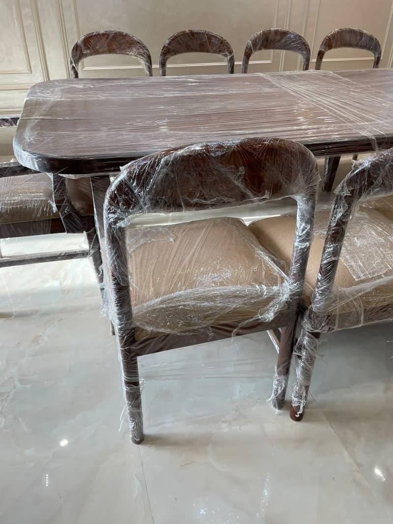 Modern dining table 4