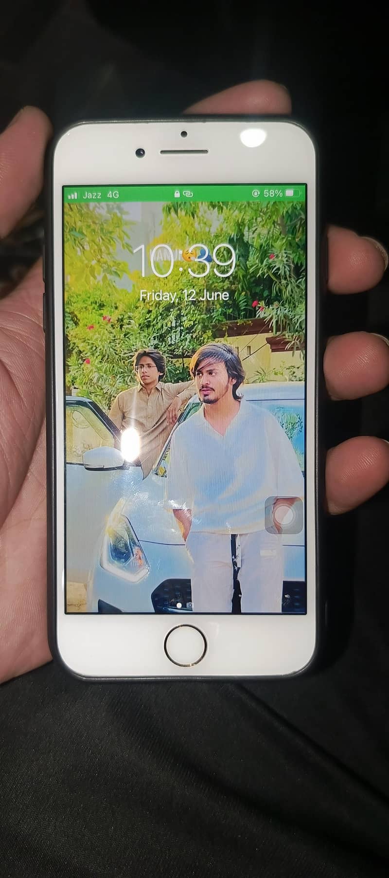 Apple iPhone 7 2
