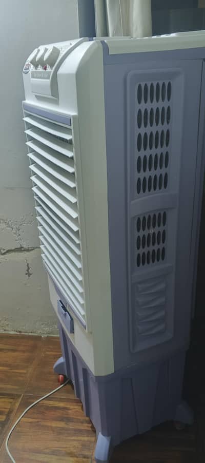 A month used room Cooler
