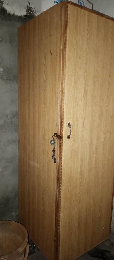 Single Door Wooden Wardrobe / Almari (6x2) for Sale