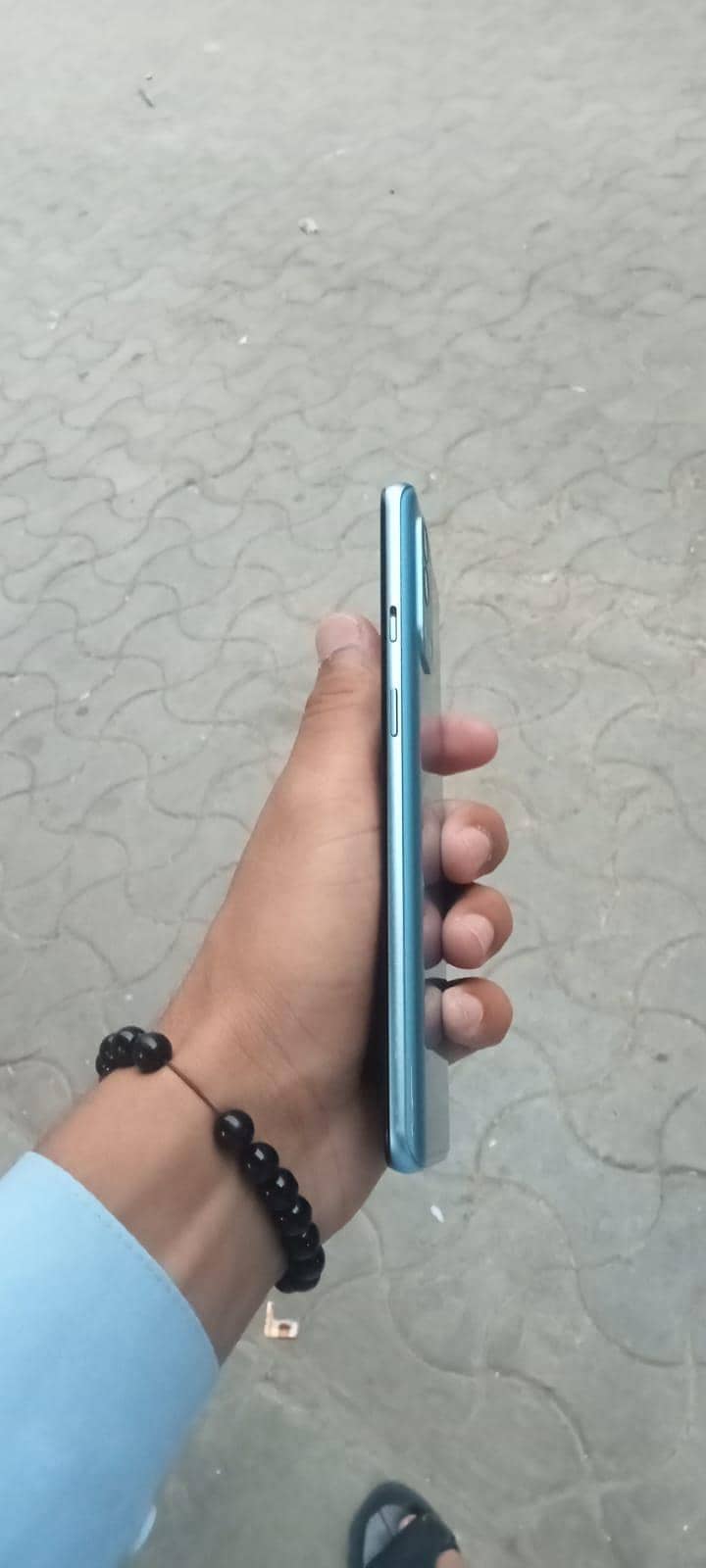 One Plus 9r 5