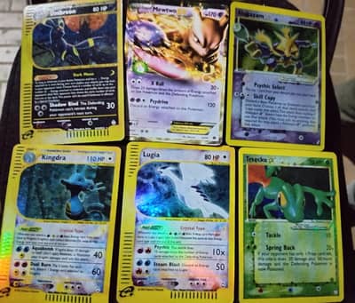 6 Pokemon cards